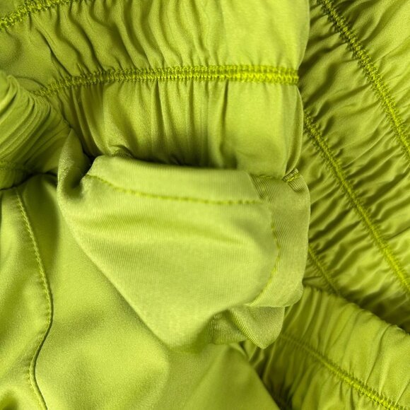 Nike One Shorts Women Medium Green Dri-Fit Ultra High Waist 3 Brief Lined Sport - Picture 7 of 10